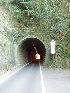 小濱鉄道遺構